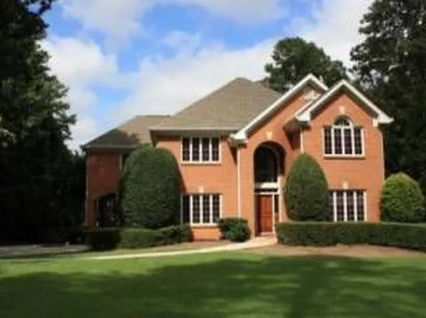 5121 Hunters Hill Cv, Lilburn, GA 30047