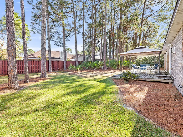 31 Bay Walk Ct — Photo 16