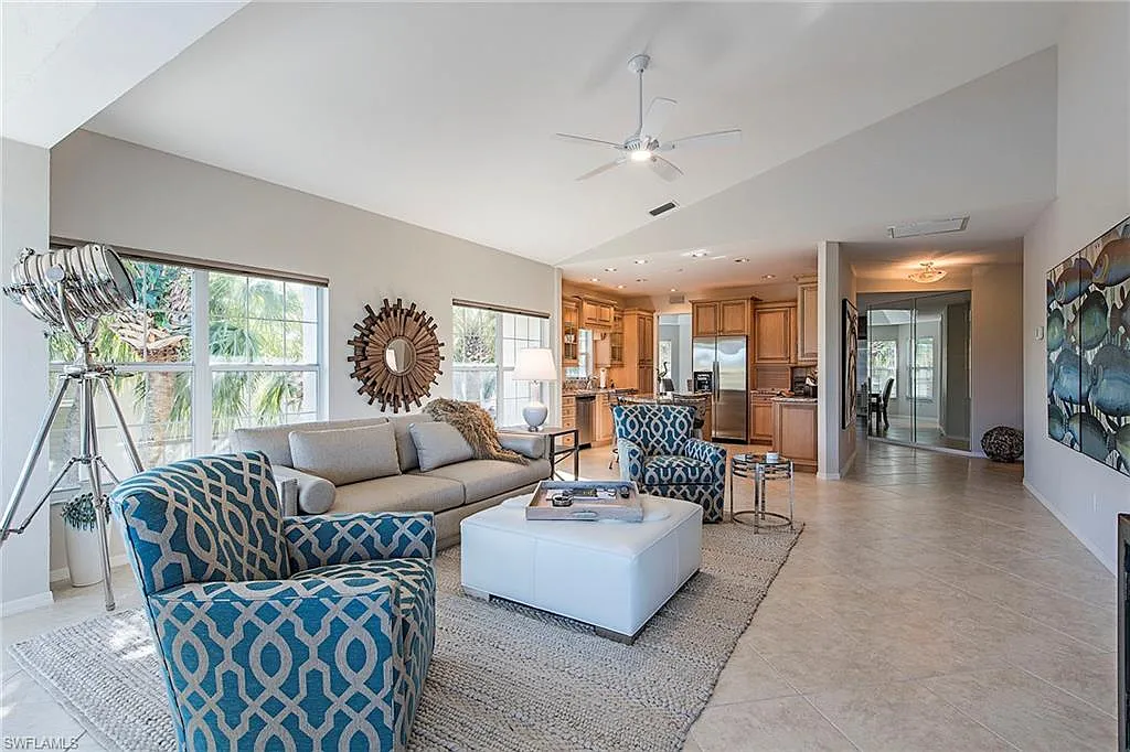 3 bed, 3.0 bath, 1781 sqft, $8,500 — Photo 3