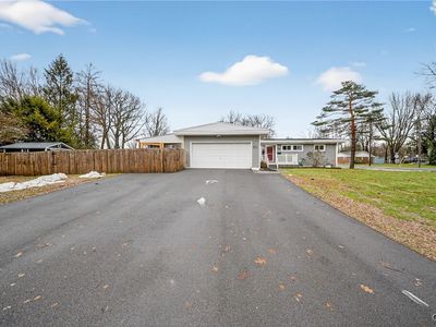 7628 Joseph Dr, North Syracuse, NY, 13212