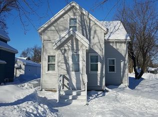 530 N Cass Ave, Springfield, MN 56087