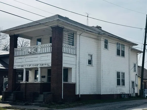 12 & 12-1/2 N Lafayette St, Peru, IN 46970