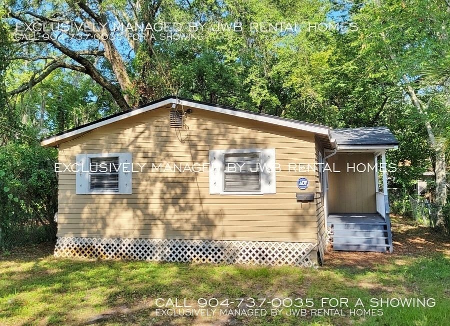 1st image of 392 King St