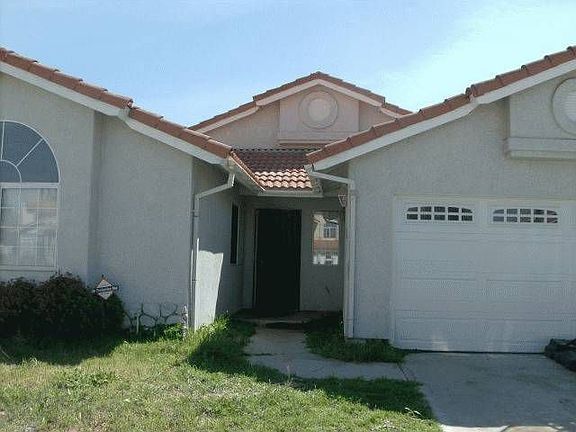 4th image of 25969 Andre Ct