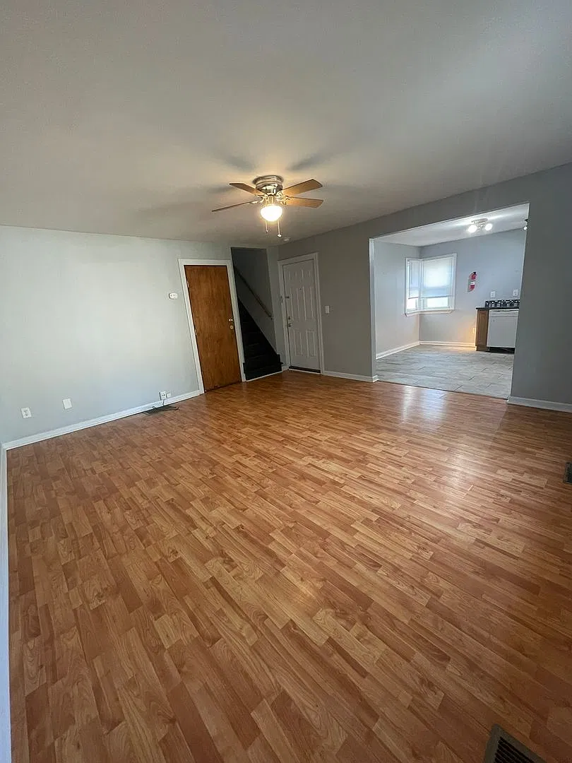 113 Ballard St. — Photo 3