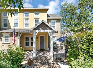 91 Orange Blossom Cir, Mission Viejo, CA 92694
