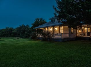 2935 Brushy Rd, Fayetteville, TX 78940