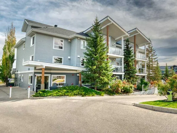 380 W Marina Dr #213, Chestermere, AB T1X 0B8