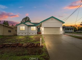 19070 Ravenhill Rd, Hidden Valley Lake, CA 95467