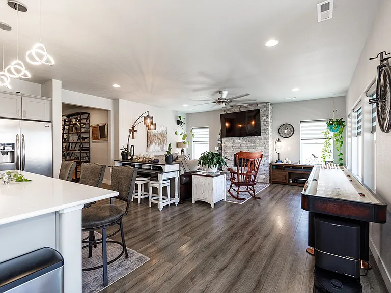 9032 Bugaboo Dr — Photo 37