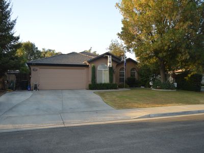 9714 Paper Moon Way, Bakersfield, CA, 93312