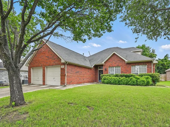 5302 Royal Bay Dr, Rowlett, TX 75089