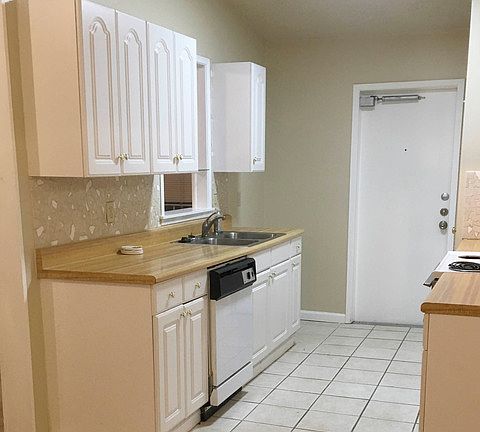 5th image of 12719 La Fonda St