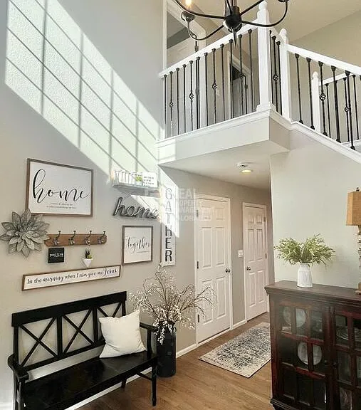 10134 Spring Water Ct — Photo 5