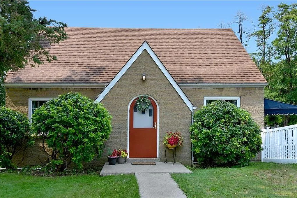921 Wible Run Rd — Photo 2