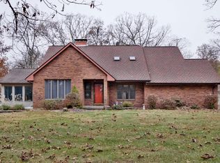 11031 Riechmann Ln, Alhambra, IL 62001