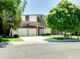 3463 Thomas Dr, Palo Alto, CA 94303
