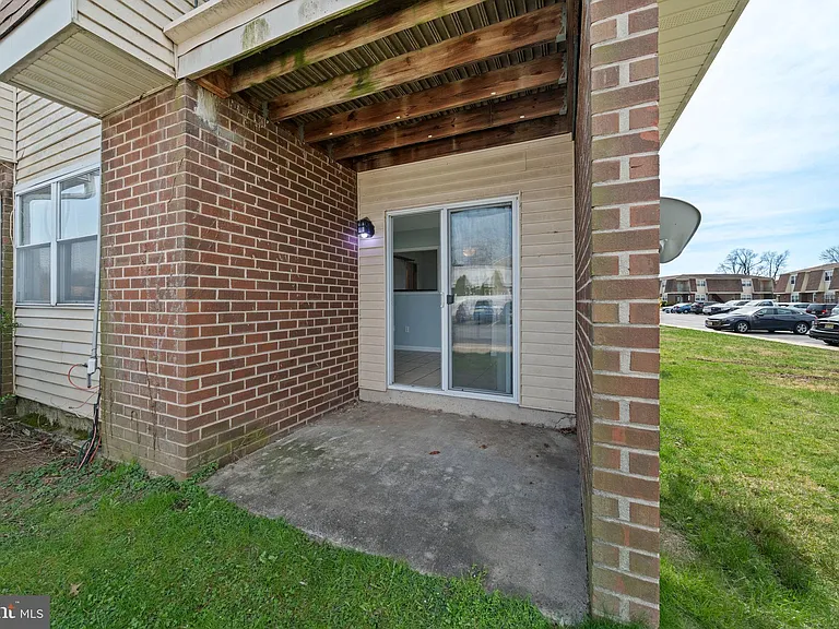 24 Florence Tollgate Pl #1 — Photo 19