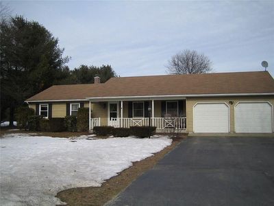 16 Fairway Dr, Brooklyn, CT, 06234