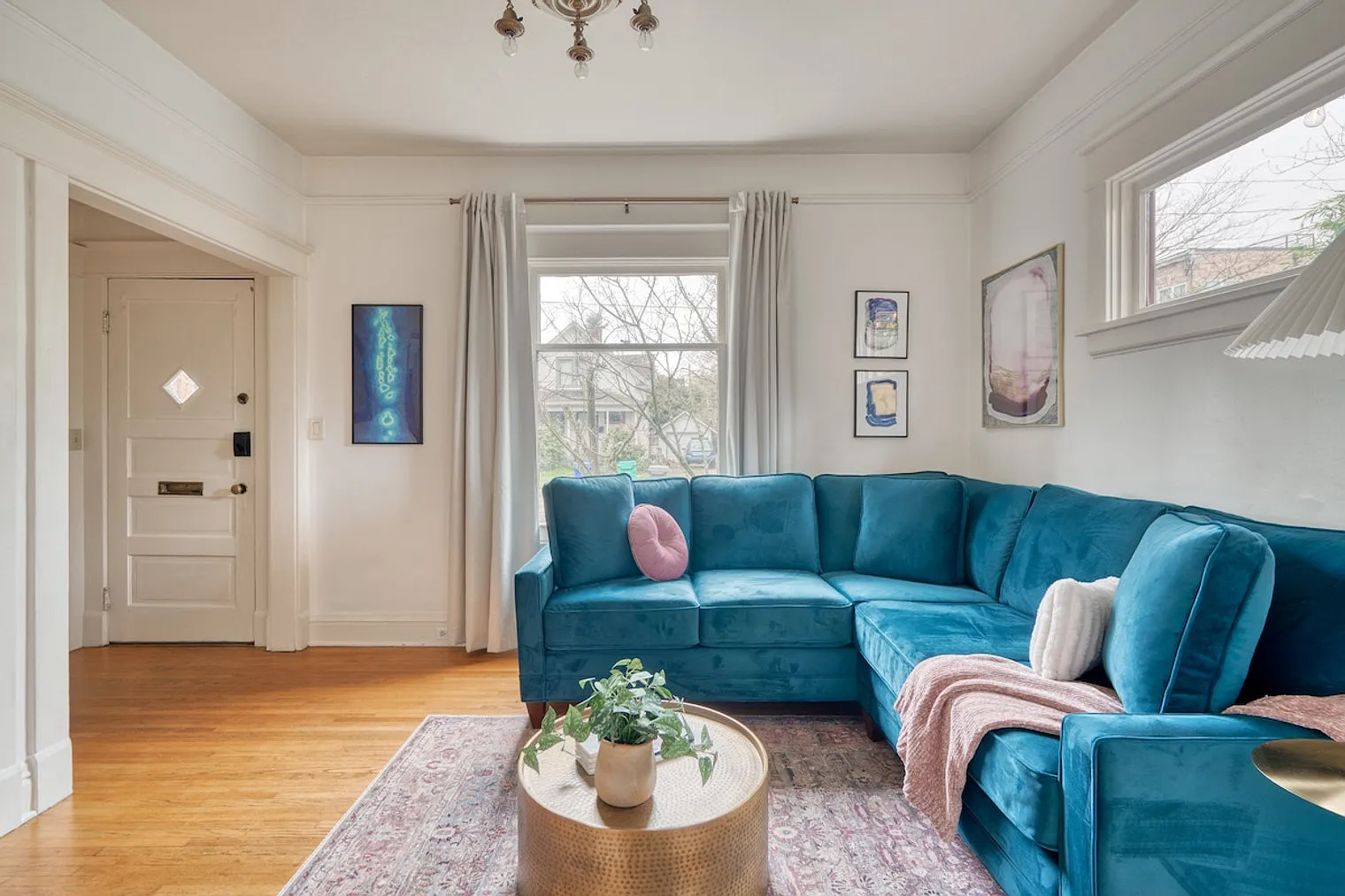 2 bed, 1.0 bath, $3,638 — Photo 2