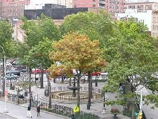 Rented by Douglas Elliman | media 18