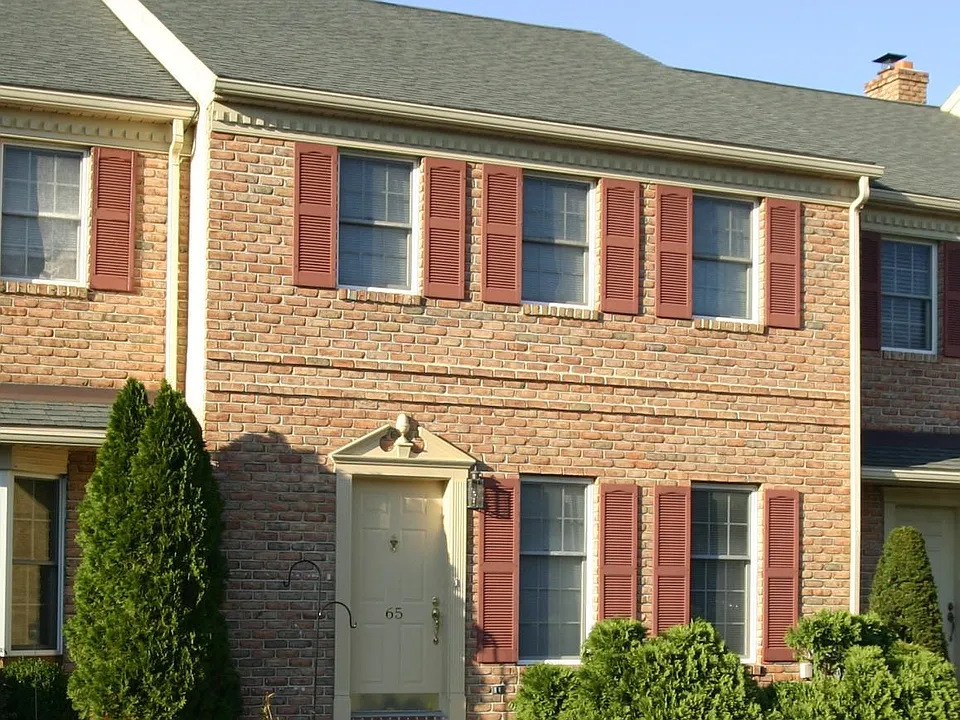 65 Winchester Ct
