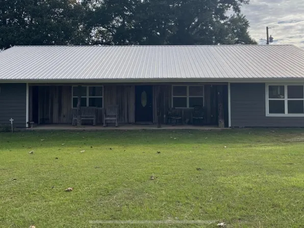 2 Tyner Branch Rd, Wiggins, MS 39577