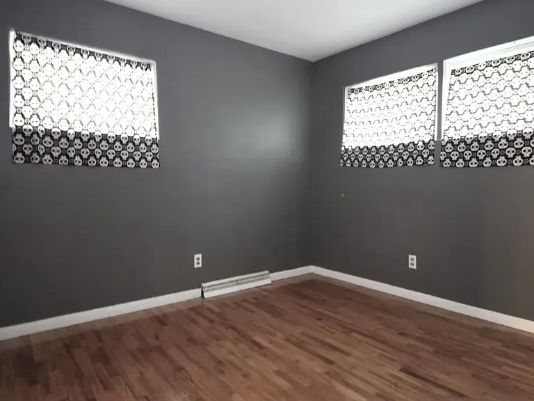 818 W College Ave — Photo 9