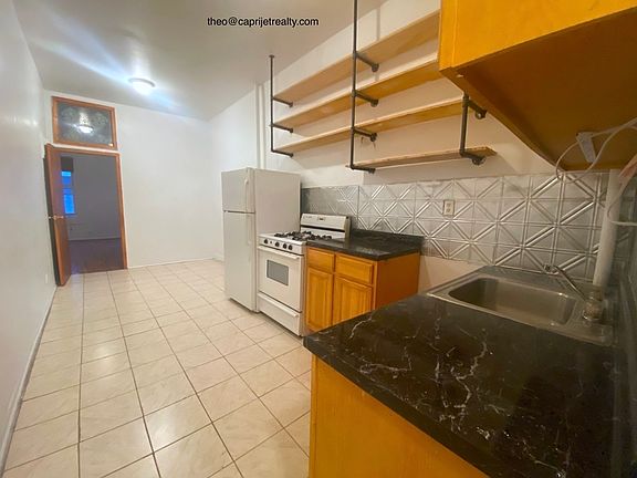 4th image of 123 Troutman St APT 2R
