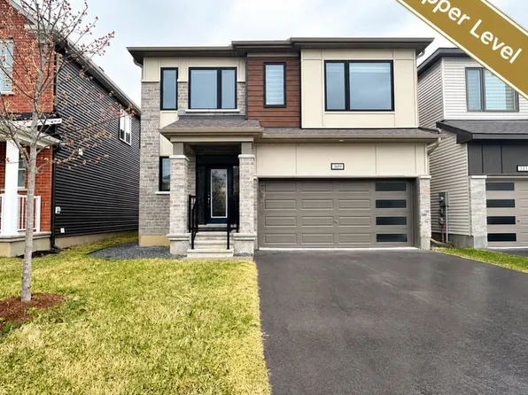 309 Crossway Ter, Ottawa, ON K2S 3A8