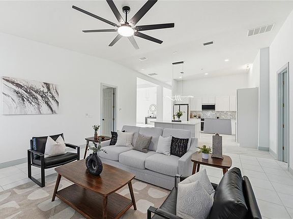 3rd image of 4873 NE 64 AVENUE