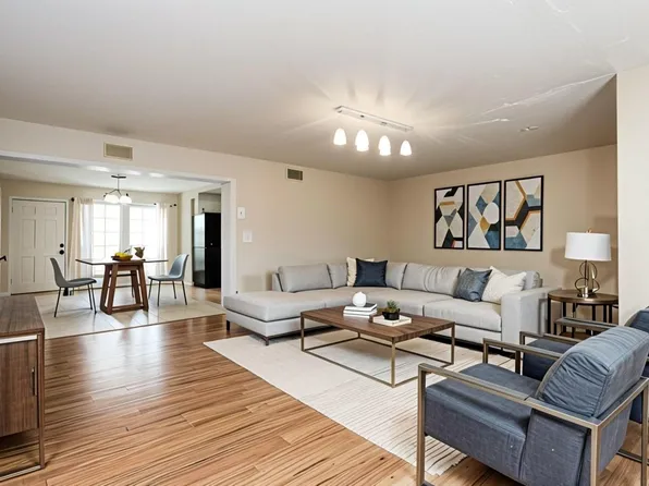 9409 Bassoon Dr, Houston, TX 77025