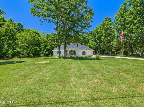 194 Laurel Cir, Crossville, TN 38555