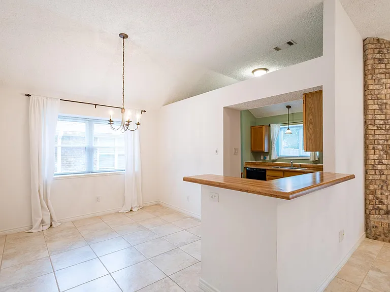 1526 Haven Pl — Photo 7