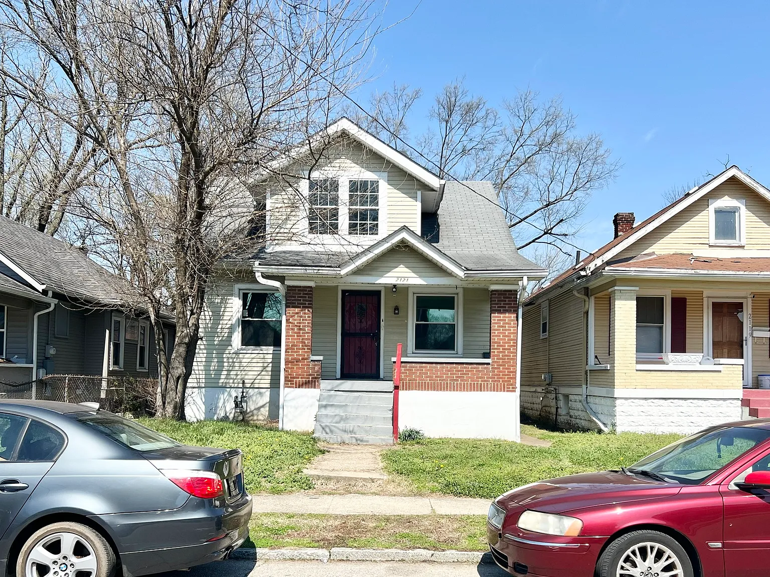 2121 West Lee Street - 1 — Photo 2