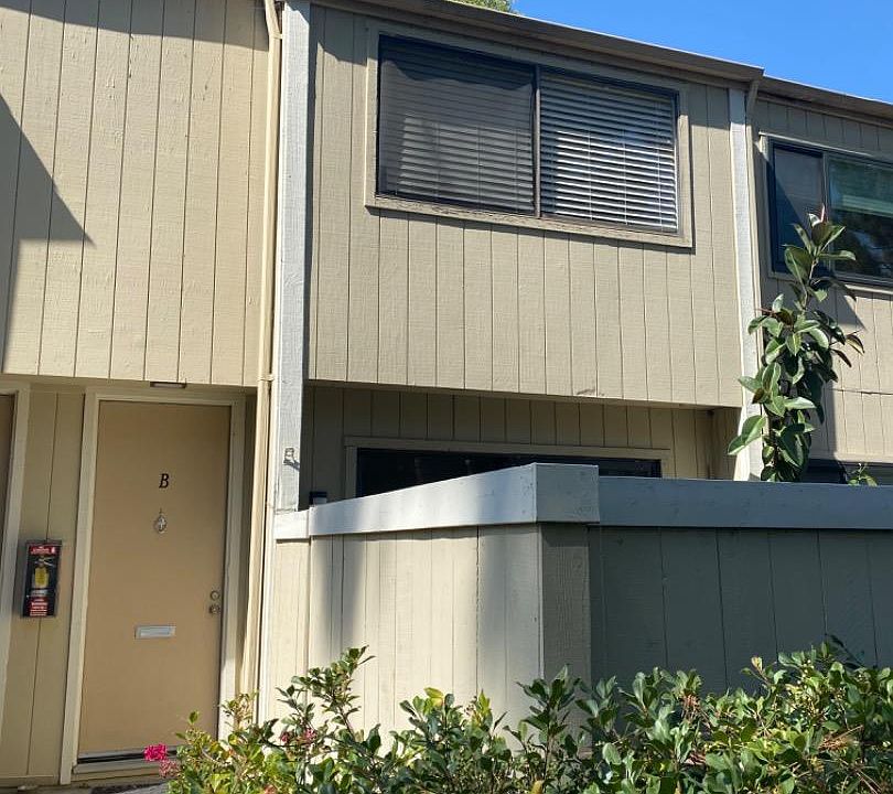 1st image of 3017 Kaiser Dr Unit B