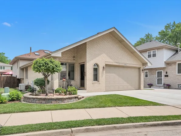 3242 W 108th Pl, Chicago, IL 60655