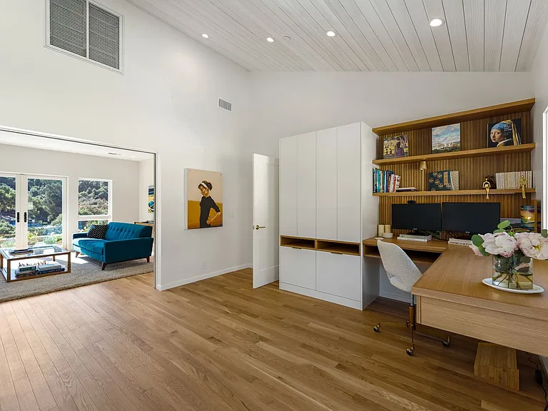 1057 Monte Dr — Photo 6