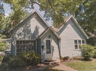 502 NW A St, Bentonville, AR 72712