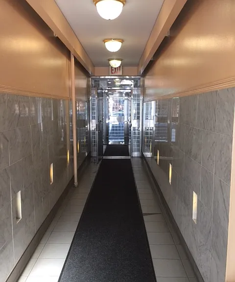 210 Thompson St #5DN — Photo 8