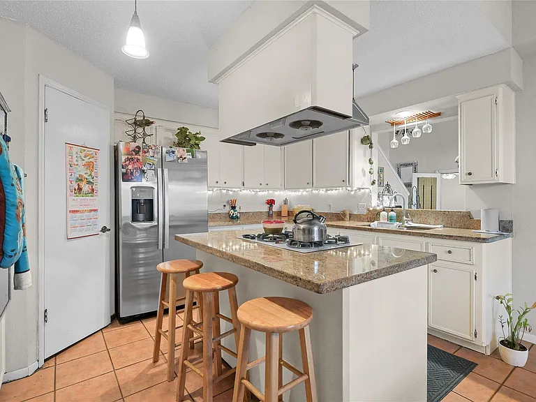 4123 Yupon Ridge Dr — Photo 15