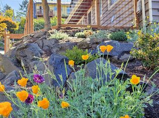 317 NW 58th St, Seattle, WA 98107