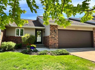 1807 Sierra Ct, Freeport, IL 61032
