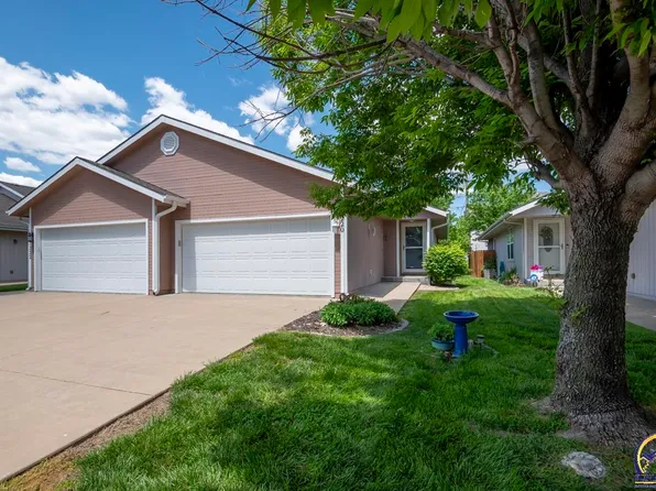 7220 SW 23rd Ct, Topeka, KS 66614