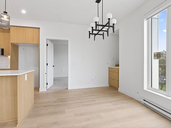 2nd image of 46185 Thomas Rd #403