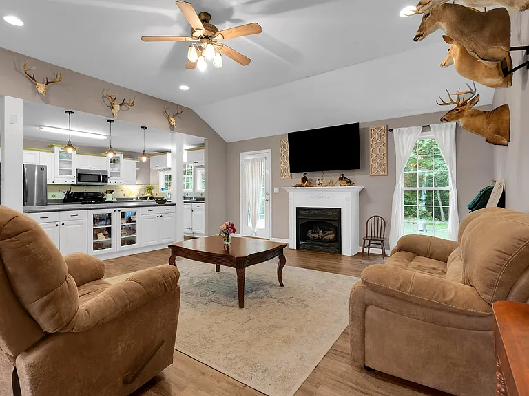 71 Larkspur Ct — Photo 6