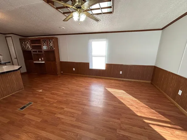 (undisclosed Address), Morehead, KY 40351