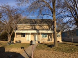 1406 E 5th St, Grand Island, NE 68801