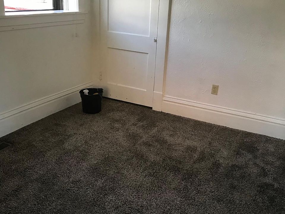 Bedroom/Office
