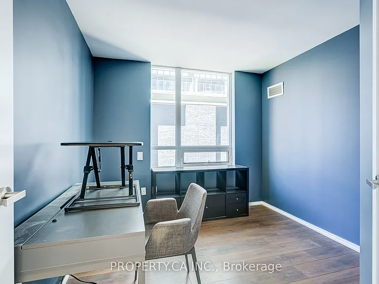 45 Charles St E #502 — Photo 29